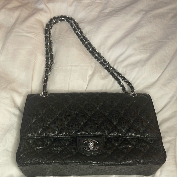 Quilted leather handbag - Picture 9 of 9
